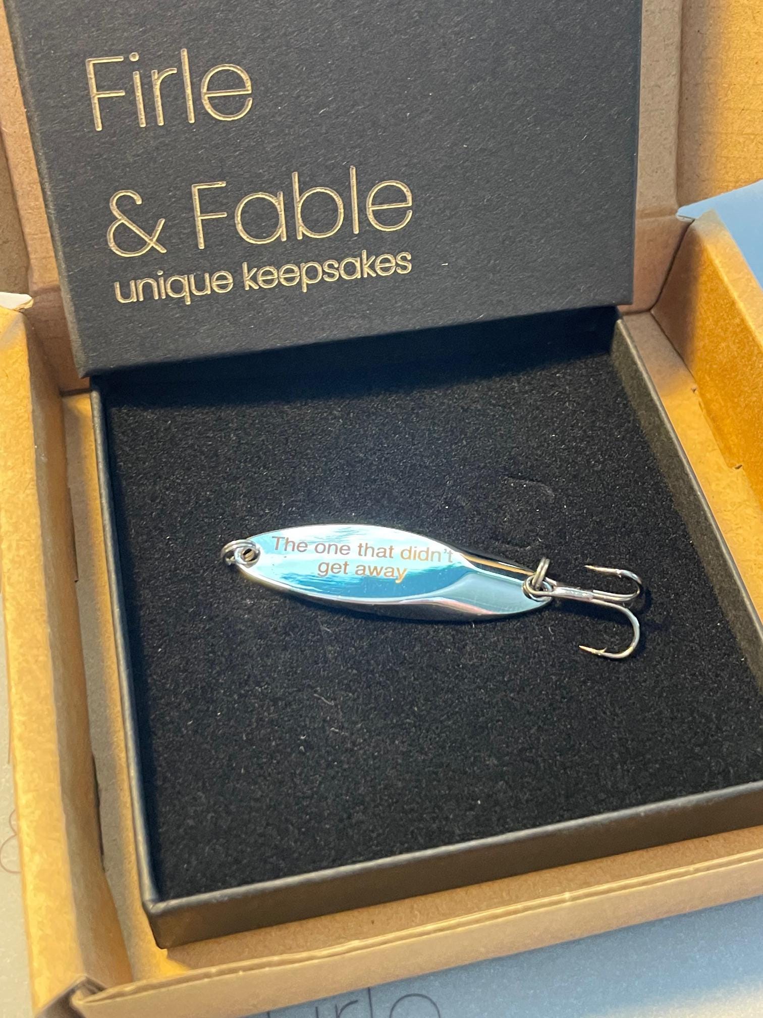 Personalised Fishing Lure Keepsake Gift – Custom Engraved Fisherman Gift, Tackle Box Accessory, Father’s Day or Birthday Gift for Him
