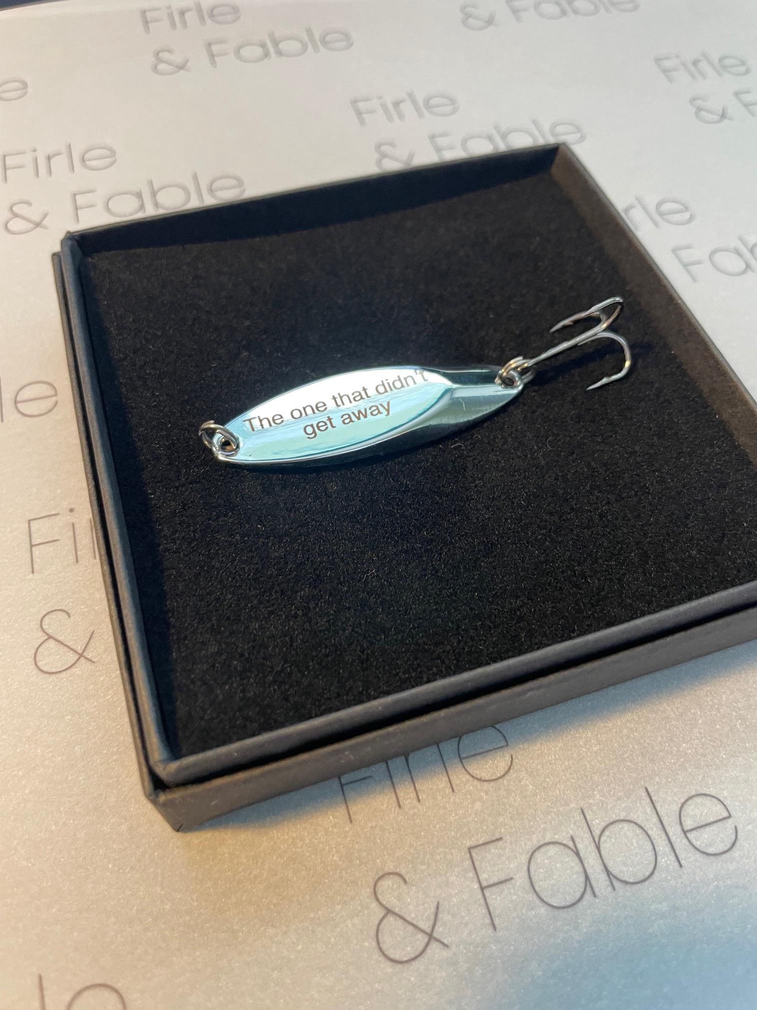 Personalised Fishing Lure Keepsake Gift – Custom Engraved Fisherman Gift, Tackle Box Accessory, Father’s Day or Birthday Gift for Him